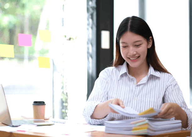 A native speaker checks dialect wording, using Chinese translation services in Florida with individual support for personal.