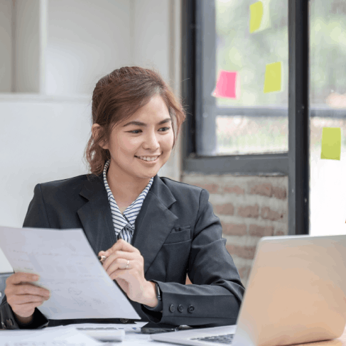 Expert translator providing professional & certified Marriage Certificate translation services in Florida, ensuring accuracy.