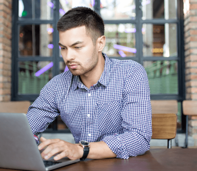 Customer using on real estate contracts, ensuring accurate translations for property transactions in Florida.