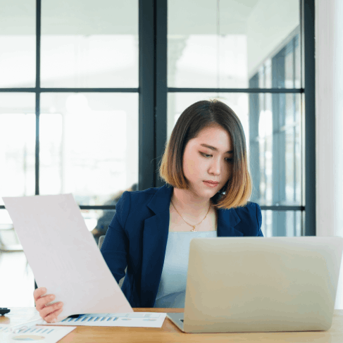 Professional translator preparing certified and notarized translations for Birth Certificates to meet legal requirements.