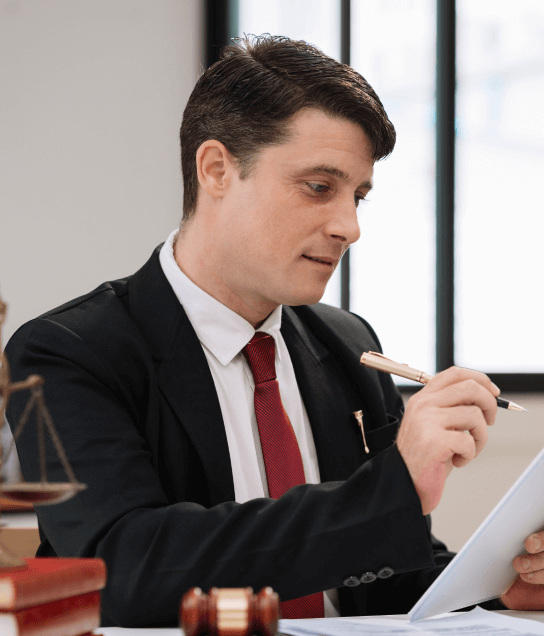 A legal translation expert in Tampa provides accurate, certified translations for court documents and legal contracts.